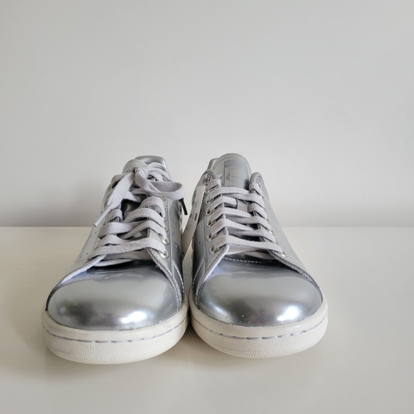 Adidas Stan Smith Silver Metallic Low Top Sneakers Women's Size US8.5 FW5477 - Picture 3 of 14